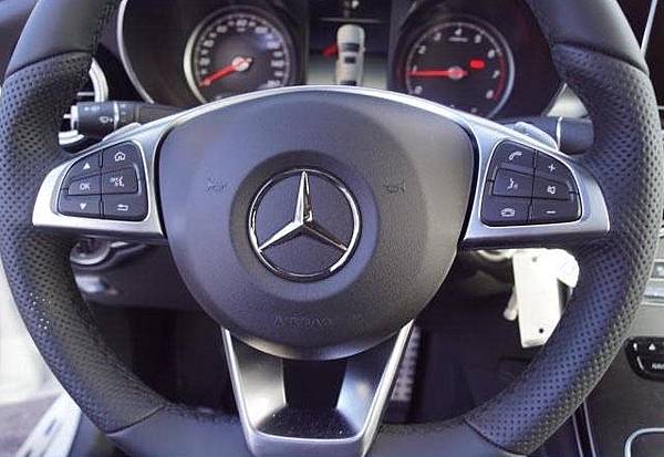 美規外匯車 賓士2018 GLC 300 4MATIC接單分享,美規外匯車 賓士2018 GLC 300 4MATIC開箱分享,美規外匯車 賓士2018 GLC 300 4MATIC評價分享。買賣外匯車推薦建議LA桃園車庫,買賣中古車估價推薦建議請找LA桃園車庫。