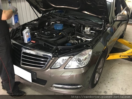 La 維修保養日誌 賓士m Benz E0 Cgi W212保養 買賣外匯車推薦建議la桃園車庫 買賣中古車估價推薦建議請找la桃園車庫 桃園外匯車 商及進口車代辦推薦la桃園車庫