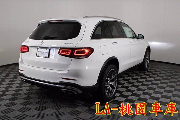 賓士GLC300 改款前後的差異性? 賓士GLC300 改款前後的差異性?