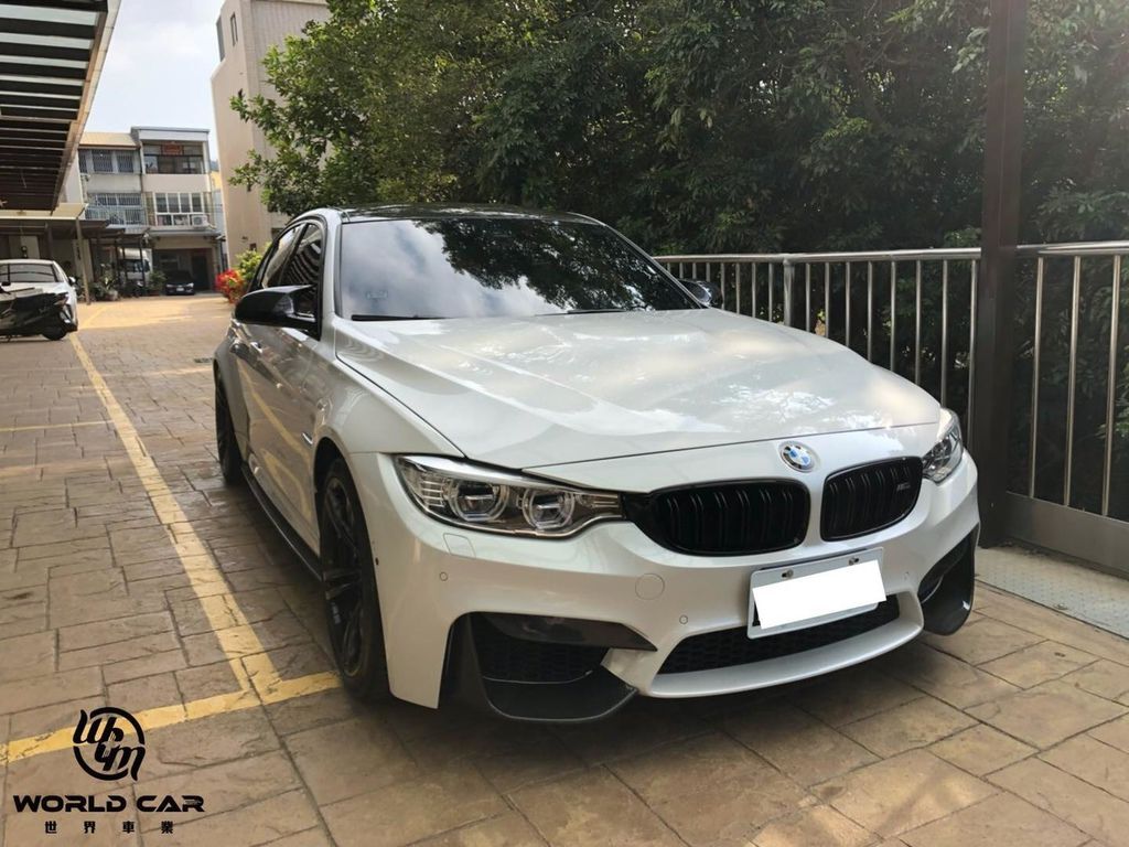 BMW F80 M3現車販售，2015/8出廠（2016Model)只要210萬。買M3外匯車可以找世界車業。