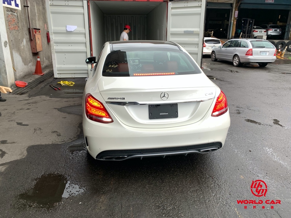 Mercedes-Benz AMG C43外匯車代購流程、規格、配備、油耗、價格分析。M-Benz AMG C43二手車。