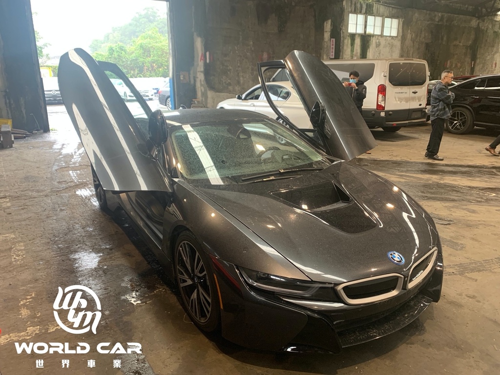 21買一部bmw I8 Coupe外匯車代購流程 規格 配備 油耗 價格介紹 Bmw I8二手車價格 Wcm世界車業 外匯車商 外匯車代辦 代購 痞客邦