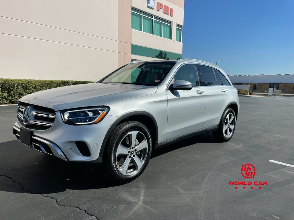 最新2021年賓士新款GLC300價格更新,2020 Mercedes-Benz GLC300 外匯車代購流程、規格、配備、油耗、價格分析。2021年賓士GLC300二手車價位。 最新2021年賓士新款GLC300價格更新,2020 Mercedes-Benz GLC300 外匯車代購流程、規格、配備、油耗、價格分析。2021年賓士GLC300二手車價位。