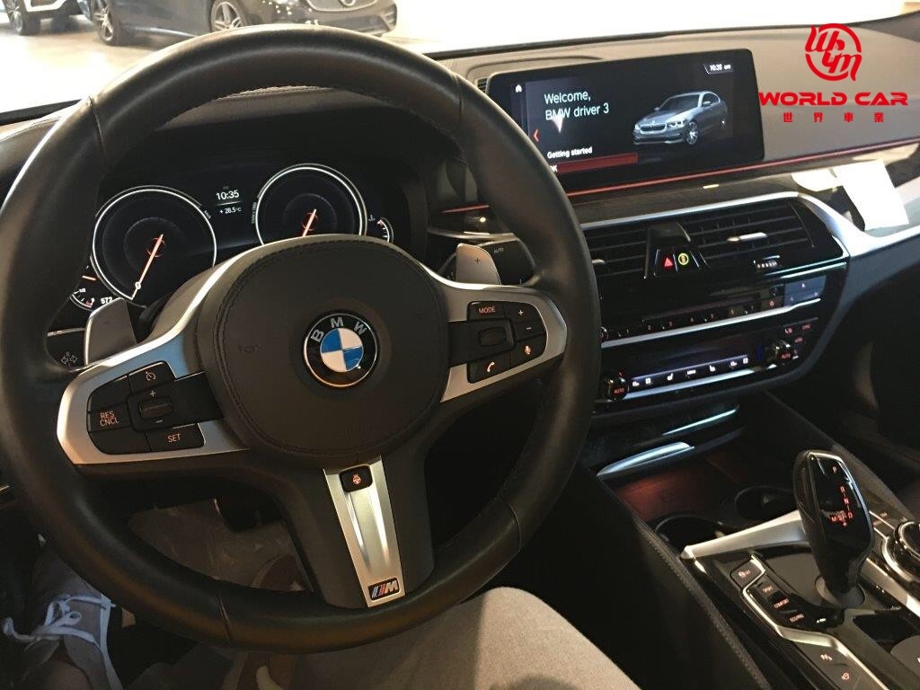 2021年代購BMW 540i外匯車分享，2018年BMW 540i二手車代購回台灣。