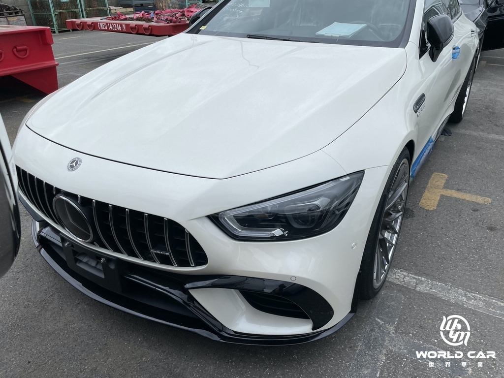 2022年代購日規賓士 AMG GT63S外匯車回台，2019白色日規賓士AMG GT63S二手車推薦找世界車業購買。