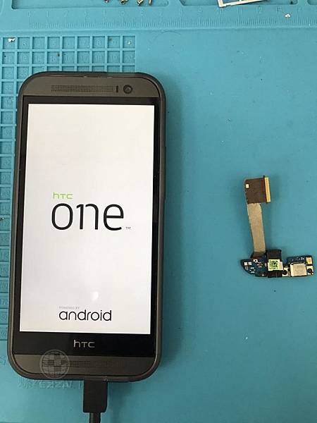 HTC M8充電異常.jpg HTC M8充電異常.jpg