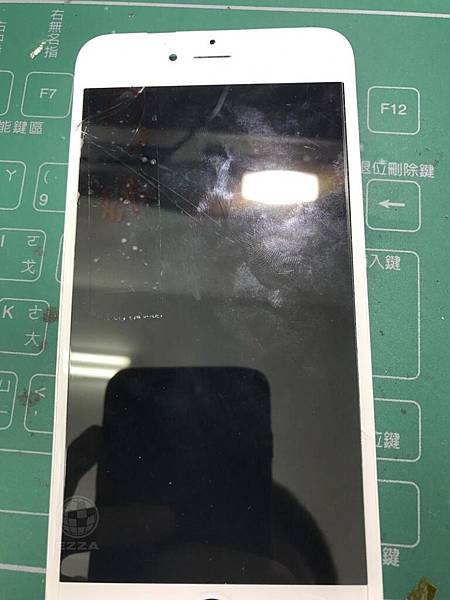 6+面板破裂(1) (1).jpg 6+面板破裂(1) (1).jpg