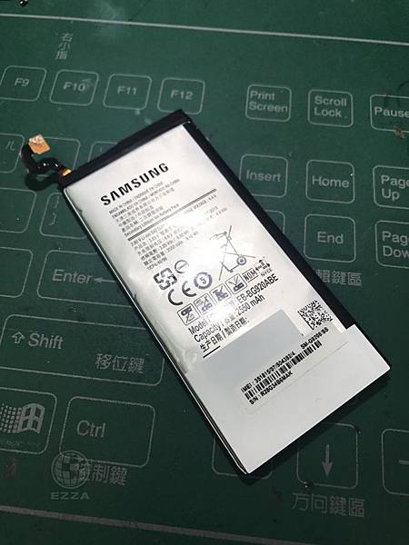 S6更換電池__.jpg S6更換電池__.jpg