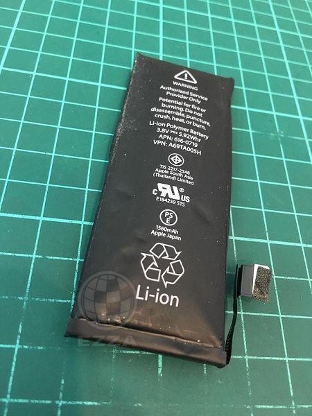 5s電池膨脹(1).jpg 5s電池膨脹(1).jpg