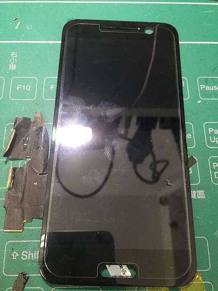 M10液晶破裂.jpg M10液晶破裂.jpg