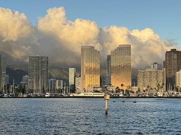 海岸散步：waikiki beach ~ ala moana