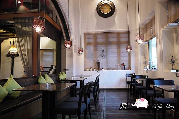請輸入圖片標題 請輸入圖片標題