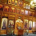 木造教堂裡的木製宗教壁畫