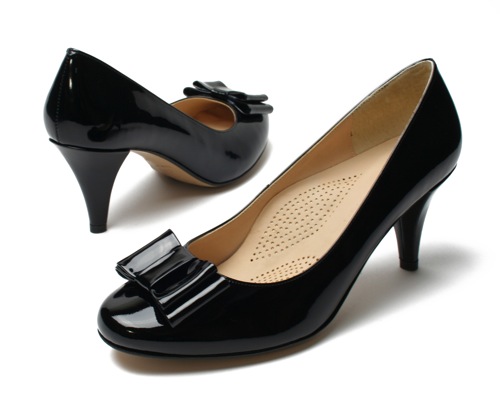 Grace Pat. Black