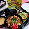 06.拳燒豚丼飯.jpg