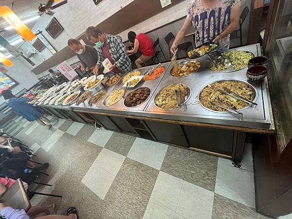 【同心緣】宜蘭火車站旁120元素食吃到飽,超高CP值健康bu 【同心緣】宜蘭火車站旁120元素食吃到飽,超高CP值健康bu