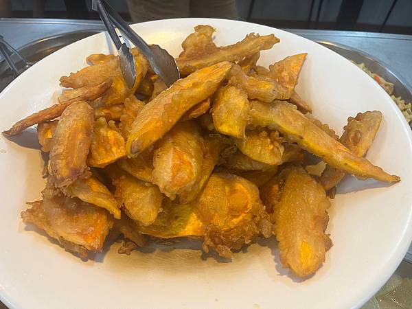 【同心緣】宜蘭火車站旁120元素食吃到飽,超高CP值健康bu 【同心緣】宜蘭火車站旁120元素食吃到飽,超高CP值健康bu