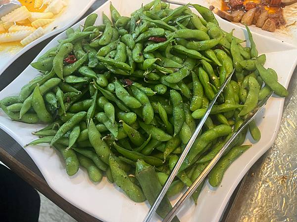 【同心緣】宜蘭火車站旁120元素食吃到飽,超高CP值健康bu 【同心緣】宜蘭火車站旁120元素食吃到飽,超高CP值健康bu