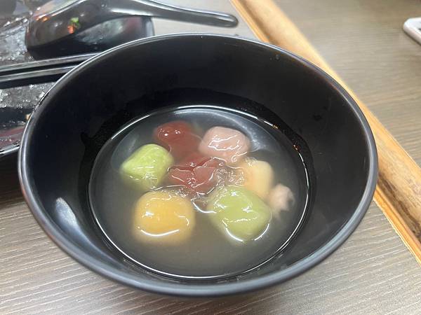 【同心緣】宜蘭火車站旁120元素食吃到飽,超高CP值健康bu 【同心緣】宜蘭火車站旁120元素食吃到飽,超高CP值健康bu