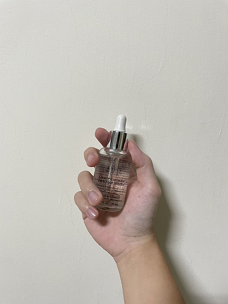 秋冬保養大公開!契爾氏淡斑精華很有感,粉底液加兩滴小紅油妝感 秋冬保養大公開!契爾氏淡斑精華很有感,粉底液加兩滴小紅油妝感