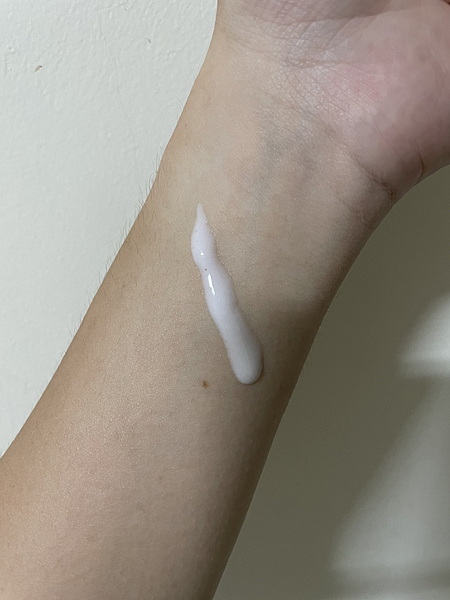 OLAY 歐蕾革糖素小白瓶評價公開&真實使用回饋!美白去黃通 OLAY 歐蕾革糖素小白瓶評價公開&真實使用回饋!美白去黃通