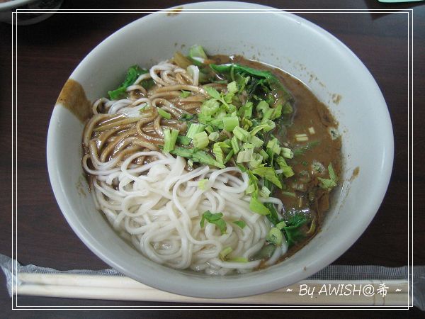 [修圓素食] 這是NT30元的麻醬麵，這次的麵煮得有點糊...^^n