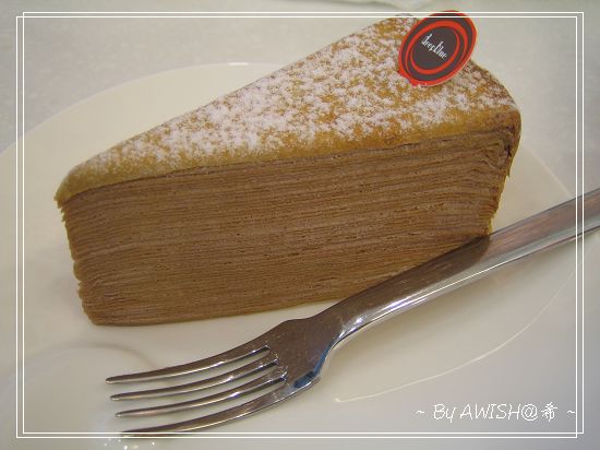 [深藍咖啡] 這是男友點的摩卡千層蛋糕。