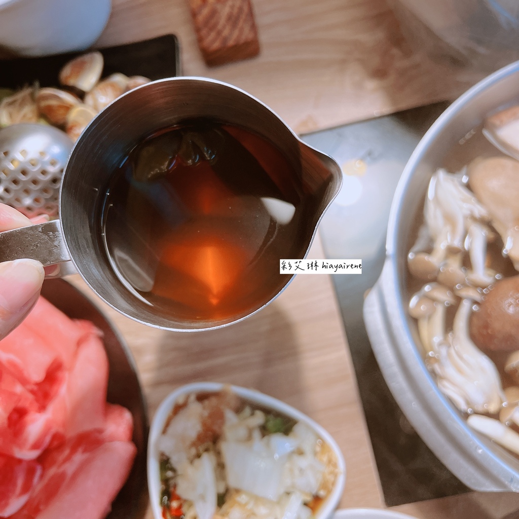 食記｜【台北•萬華】讓人造訪多次的樂崎火鍋，肉多品質佳且湯頭
