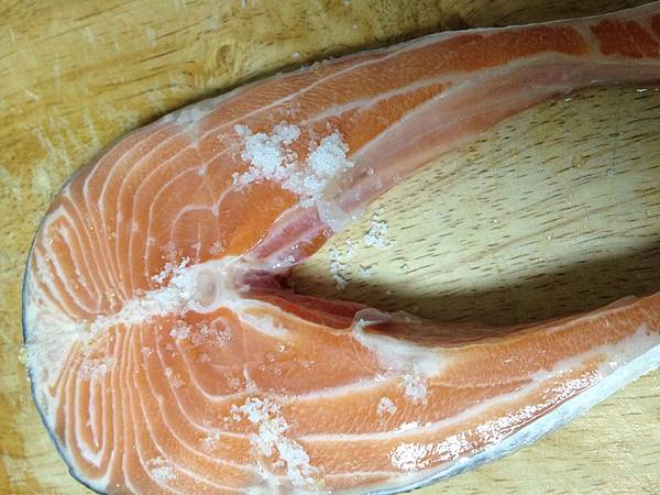 香噴噴鹽烤鮭魚2