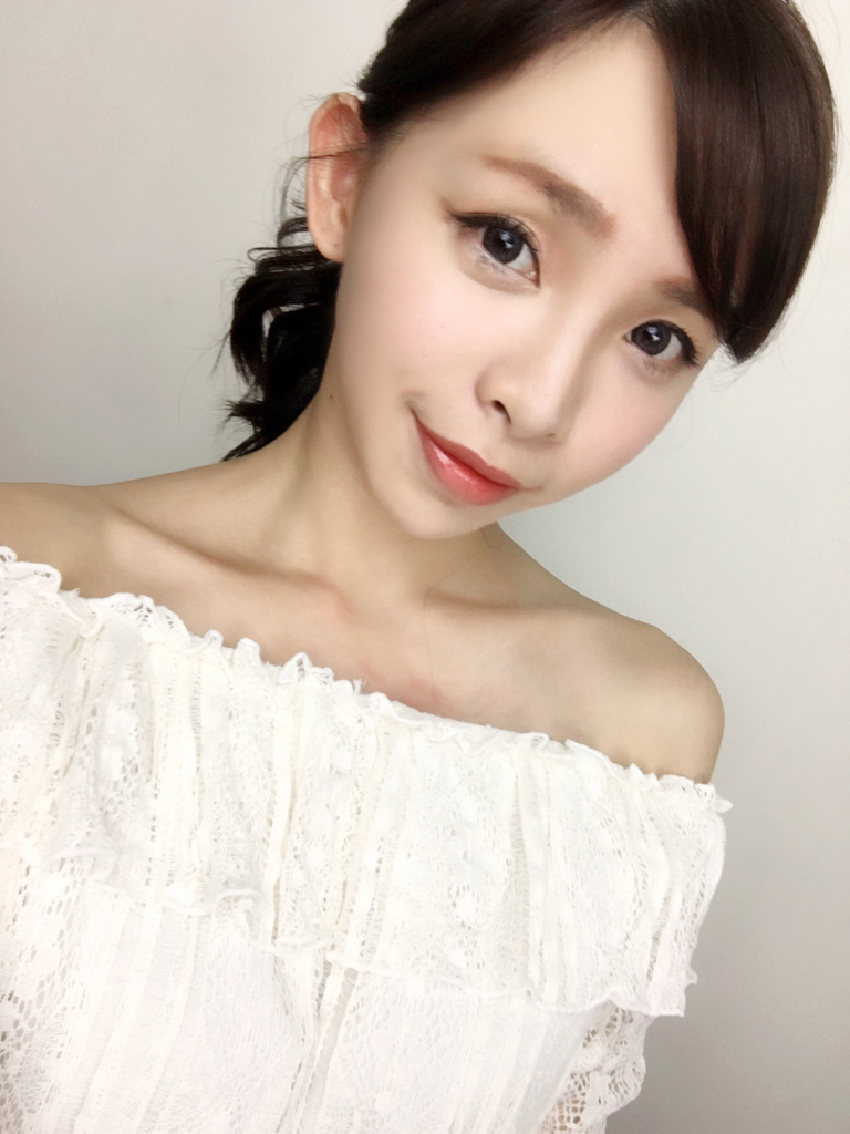 珂荷莉.jpg 珂荷莉.jpg