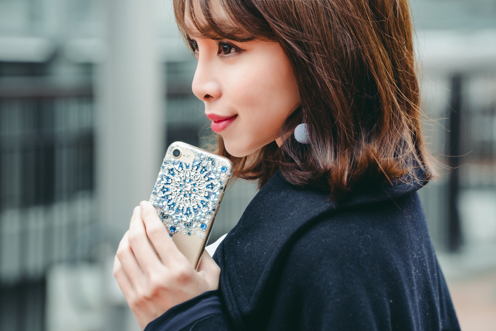 apbs施華洛世奇彩鑽保護殼極幻奢華限定版冰雪情緣 珂荷莉6blog.jpg apbs施華洛世奇彩鑽保護殼極幻奢華限定版冰雪情緣 珂荷莉6blog.jpg