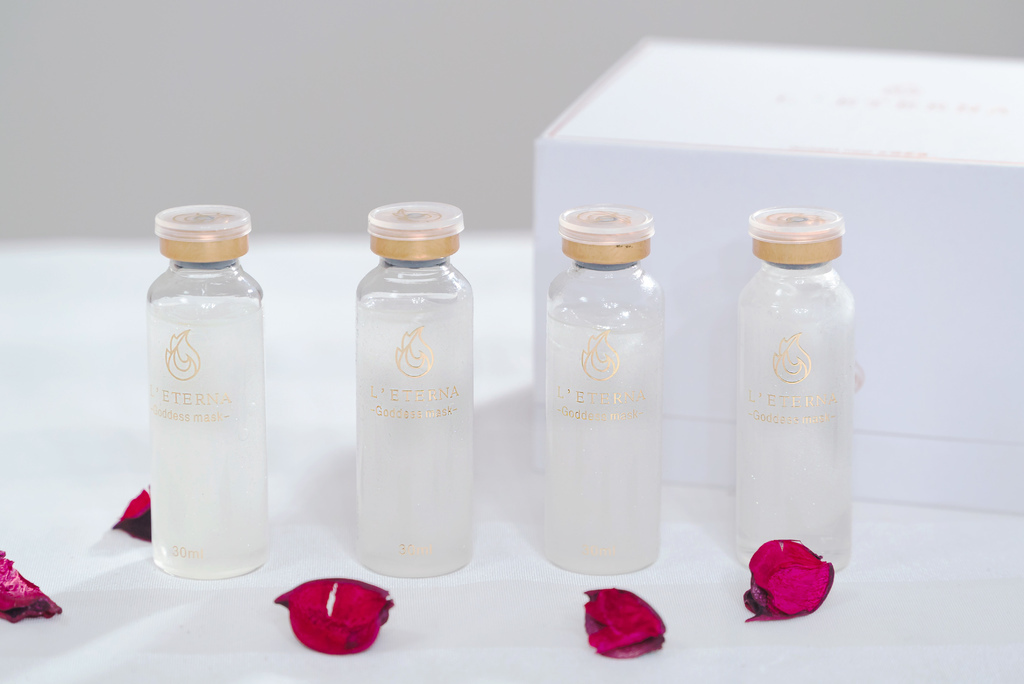 L%5CETERNA彈力緊緻煥彩保濕面膜10 完美女神面膜 珂荷莉.jpg L%5CETERNA彈力緊緻煥彩保濕面膜10 完美女神面膜 珂荷莉.jpg