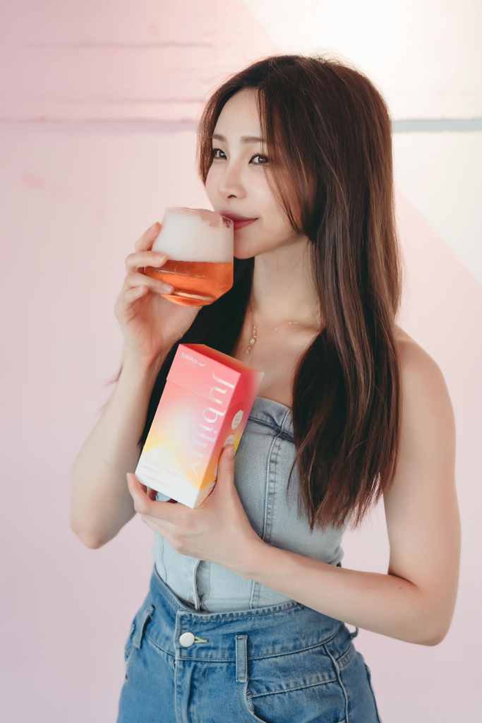 ​​​​【開箱】JUBILUX Light 拾光秘密膠原飲 