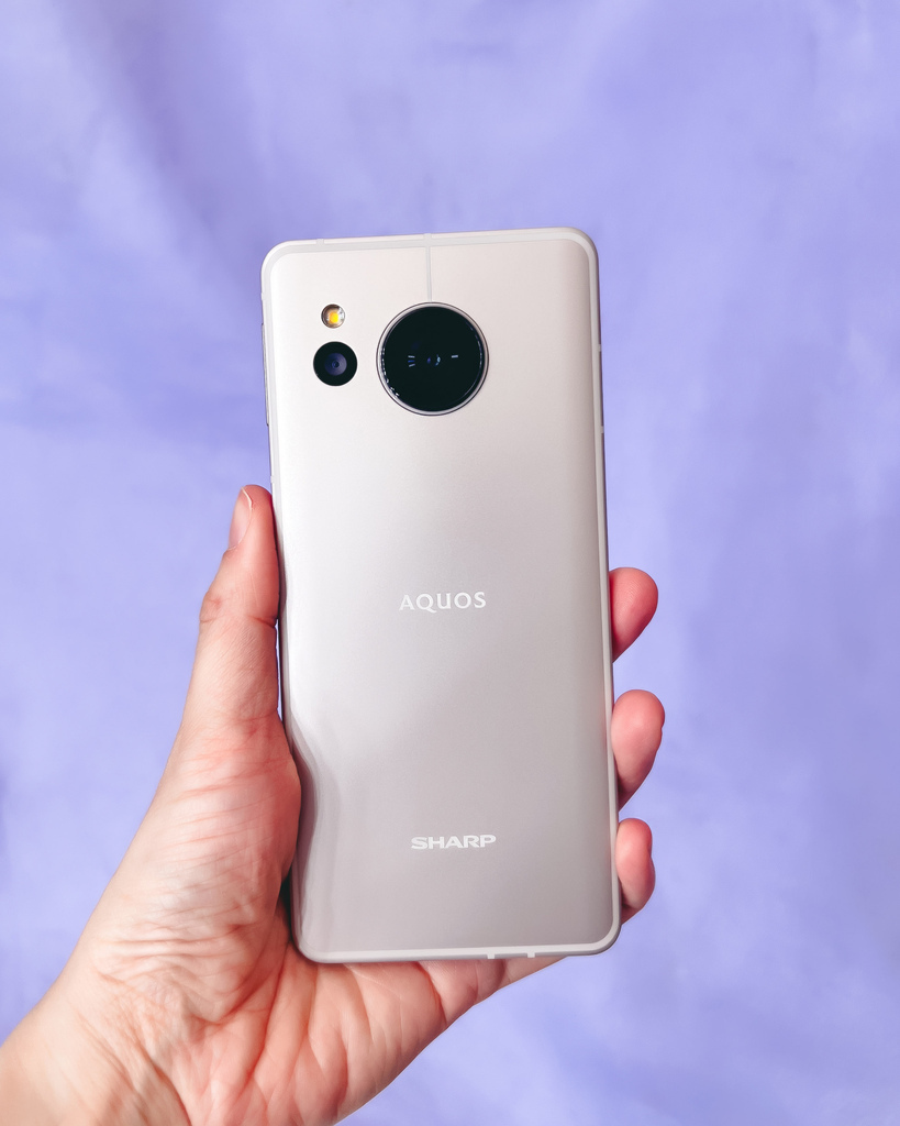 【開箱】SHARP AQUOS sense8 絕美極輕手機推 【開箱】SHARP AQUOS sense8 絕美極輕手機推