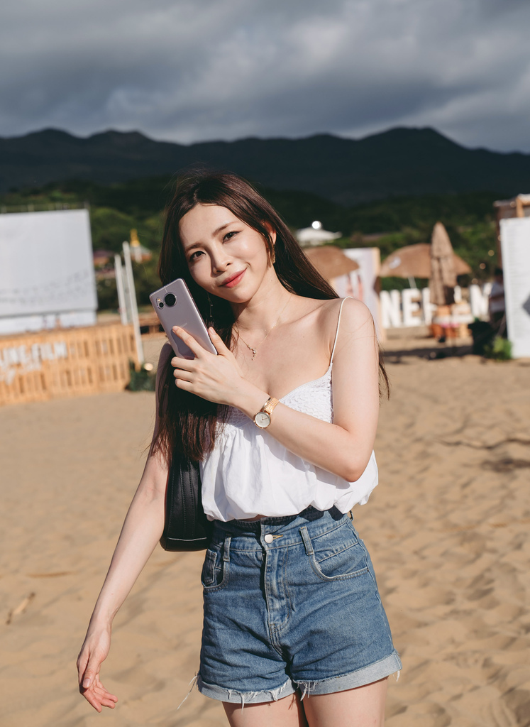 【開箱】SHARP AQUOS sense8 絕美極輕手機推 【開箱】SHARP AQUOS sense8 絕美極輕手機推