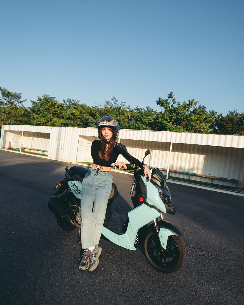 宏佳騰STR250