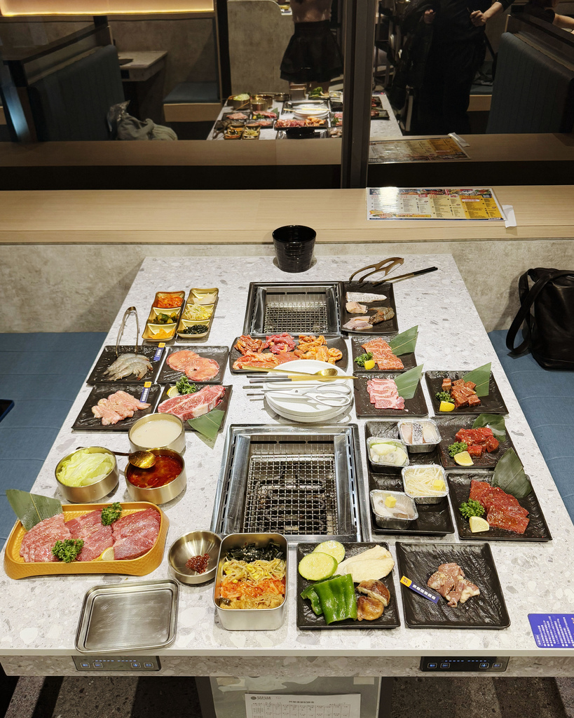 【台中美食推薦】築間旗下 朴庶韓國烤肉公社高cp烤肉 70種