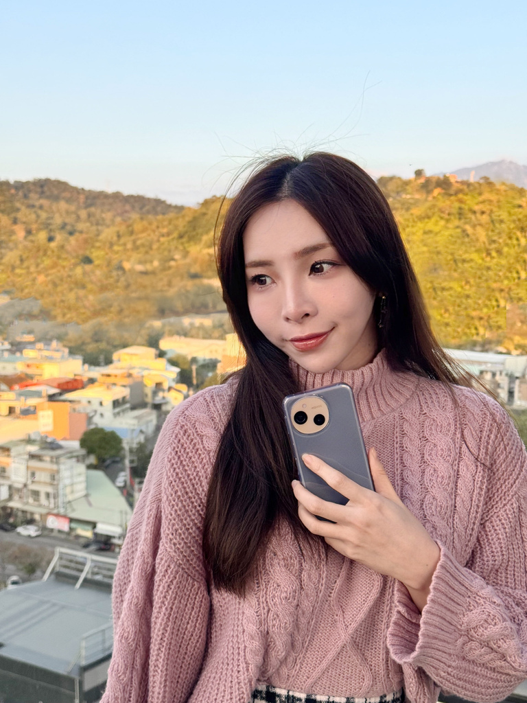 【開箱】輕手機推薦 東京本色日潮直送 SHARP AQUO 【開箱】輕手機推薦 東京本色日潮直送 SHARP AQUO