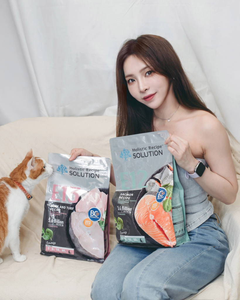 【开箱】市售三款热门无谷猫粮分享：耐吉斯高肉量低碳水E系列 