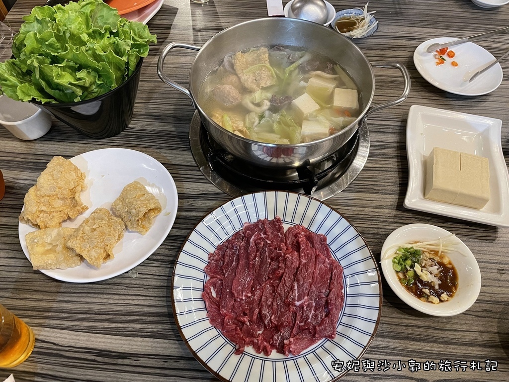 台南,台南美食,台南火鍋,台南牛肉鍋,鴻牛溫體牛肉鍋,溫體牛肉,牛肉丸,牛腩筋肉,牛肉湯,牛尾巴,善化肉品市場