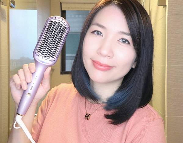 MUNICHI 沐尼黑 溫控直髮梳 ION負離子 直捲兩用 MCH陶瓷防燙梳齒 適合手殘黨的美髮造型工具