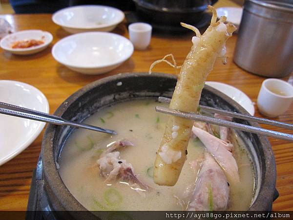 0265土俗村蔘雞湯.JPG