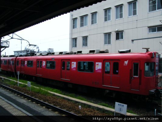519.犬山站_名鐵列車.JPG