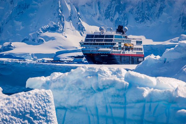 MS-Midnatsol-Antarctica-HGR-114055.tif MS-Midnatsol-Antarctica-HGR-114055.tif