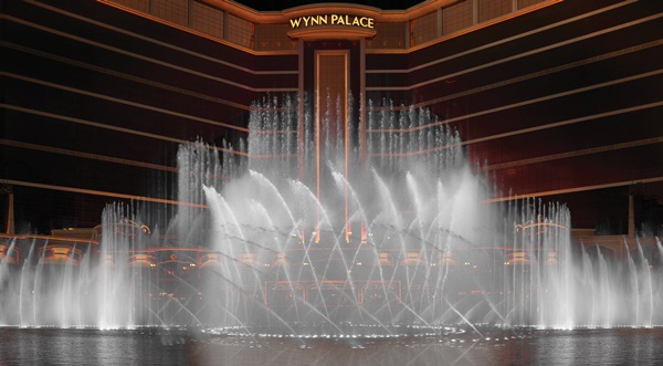 01-Wynn Palace Fountain_by Barbara Kraft.jpg