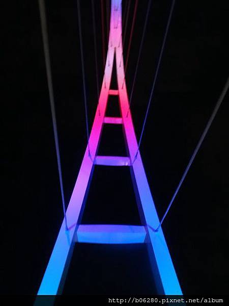 201140525新月橋夜晚篇7.JPG