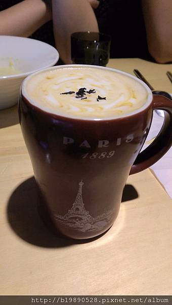 2015051603.jpg 2015051603.jpg