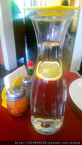 2015053041.jpg 2015053041.jpg