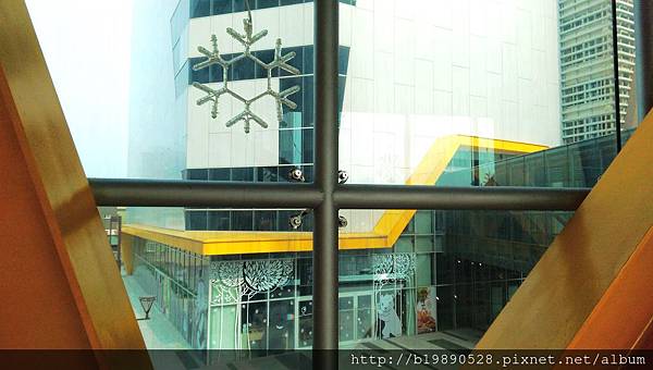 2016040118.jpg 2016040118.jpg