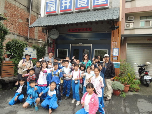 105-04-12 0083.jpg 105-04-12 0083.jpg